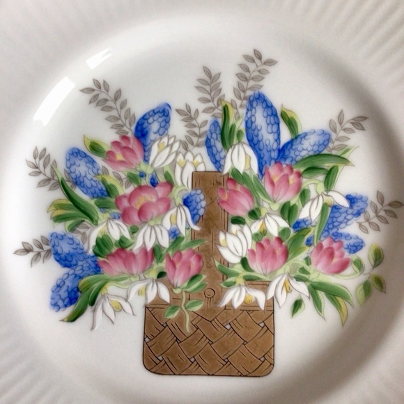 Vintage RFB for Tastesetter Golden Bouquet Plates - Set of 2 - Picture 3 of 10